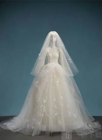 恋与制作人婚纱